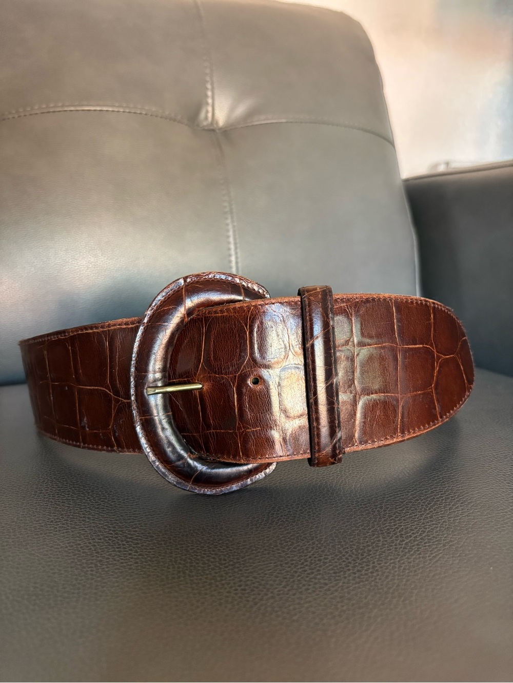 Avignon Croc-Embossed Wide Brown Leather Belt with Round Leather Buckle